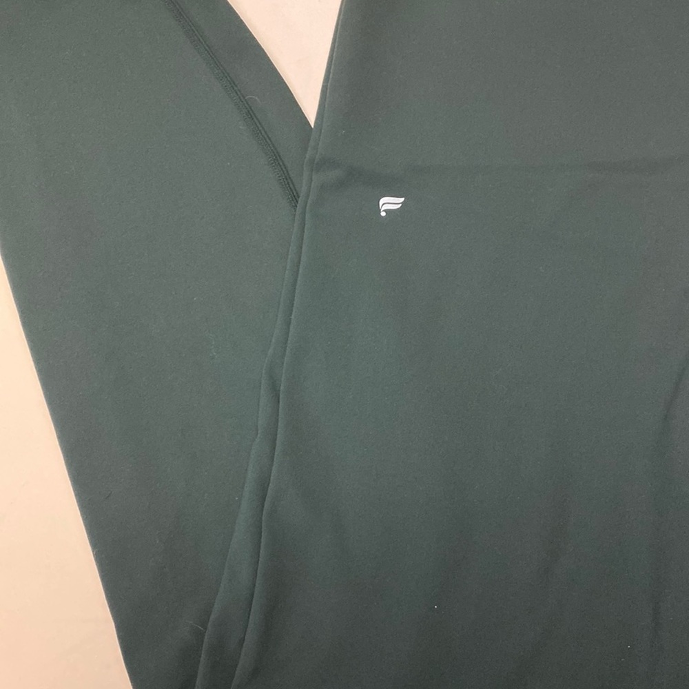 Plus size 1x Fabletics dark green leggings